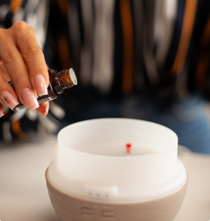 Tinh dầu được khuếch tán trong không khí