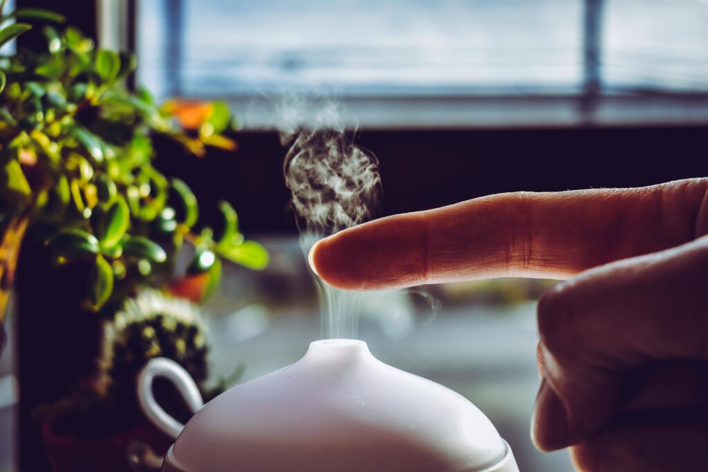Tinh dầu thiên nhiên có mùi hương dịu nhẹ