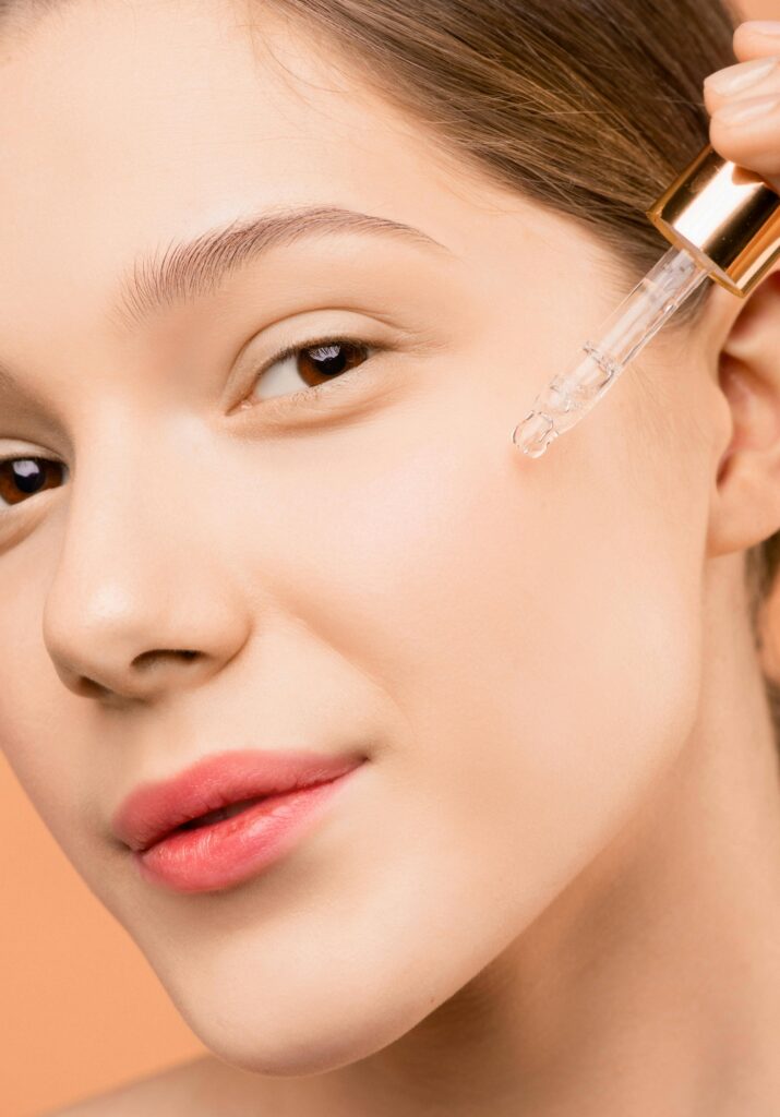 Sử dụng tinh dầu thiên nhiên trong mỹ phẩm và làm đẹp
