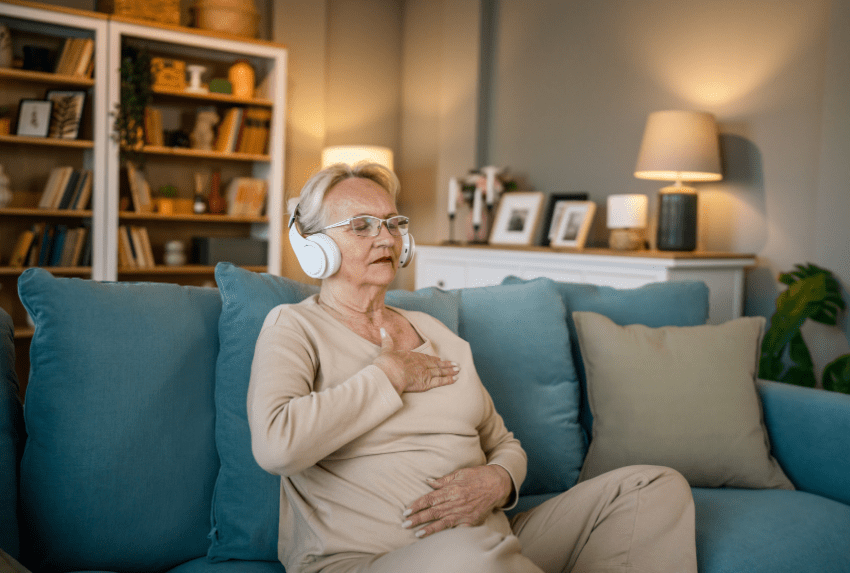 Thực hành night routine manifest tinh dầu